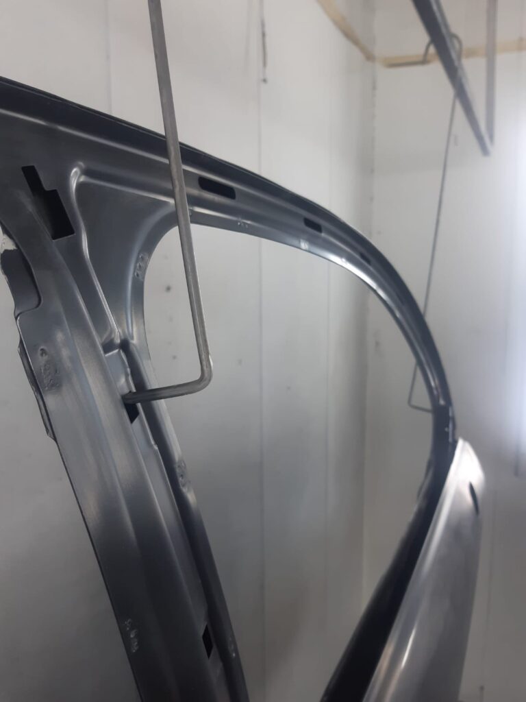 Ganci per carrozzerie 07